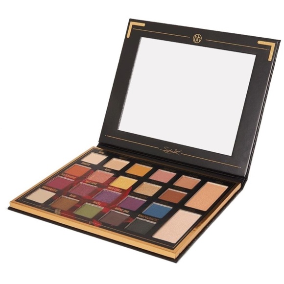 *NEW BH Cosmetics Sylvia Gani 22 Color Eyeshadow Palette - Picture 2 of 6